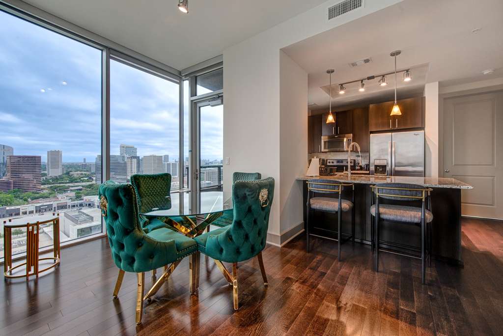 Hanover-post-oak2